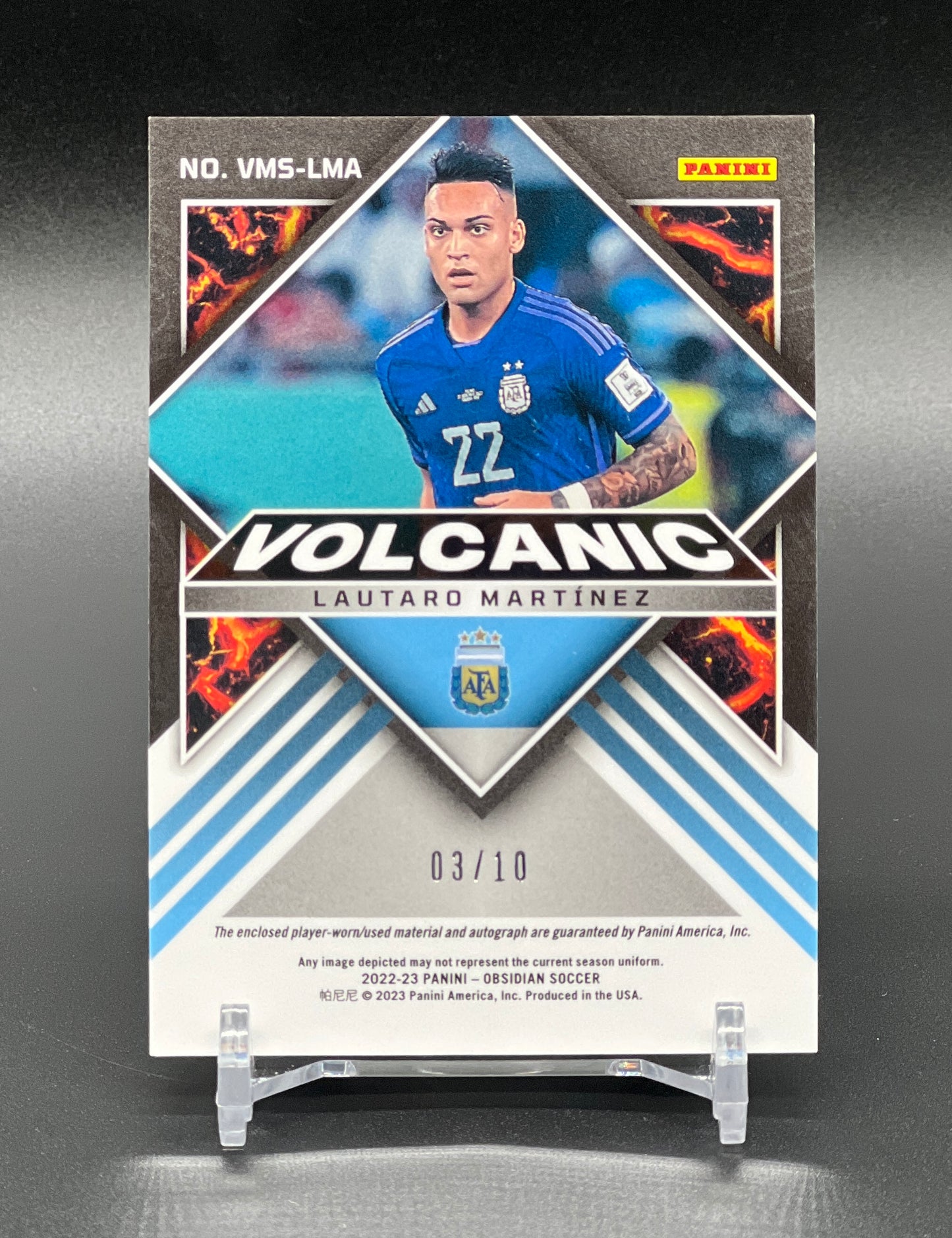 Panini Obsidian 2022-23 Lautaro Martinez Auto Patch /10 Player-worn Volcanic