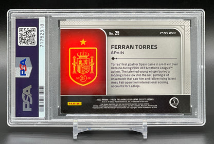 Panini Prizm World Cup 2022 Ferran Torres National Pride SSP Case Hit PSA 10 Gem Mint